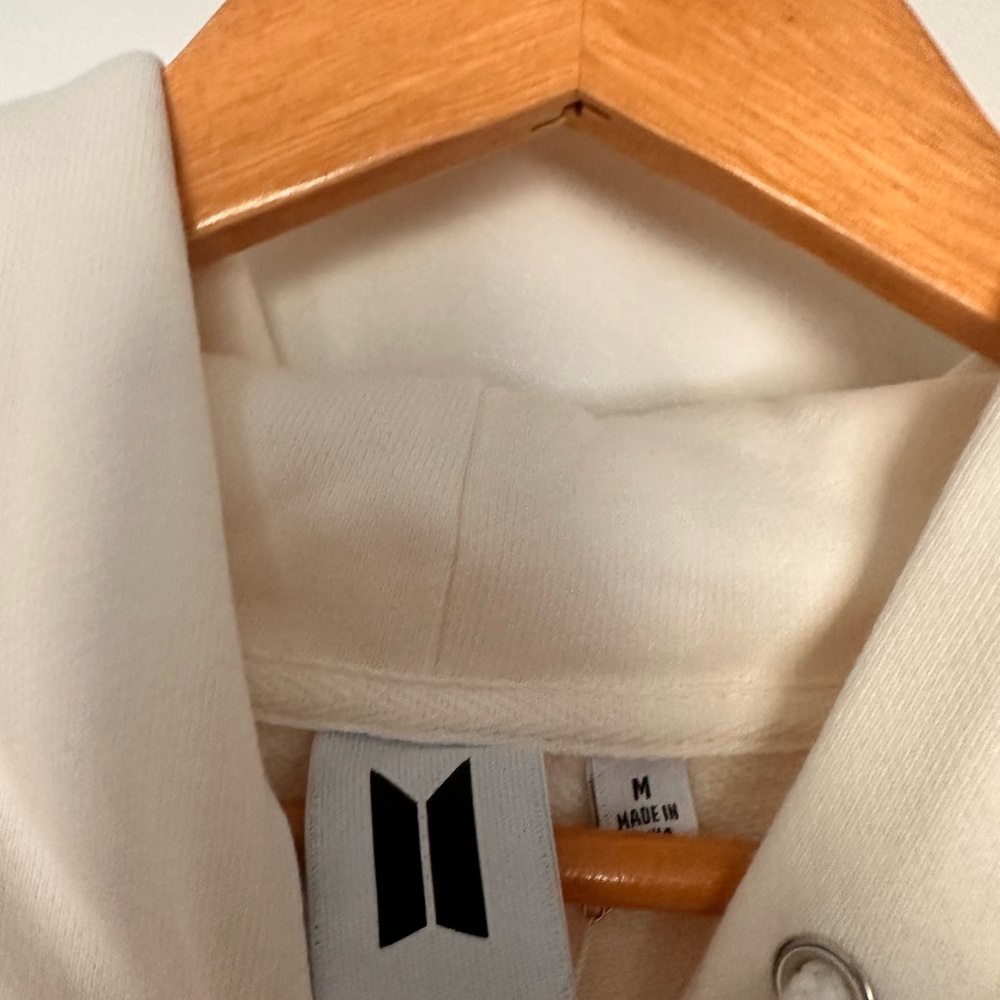BTS Jin Hoody The Astronaut - Original Merch - Picture 4 of 9